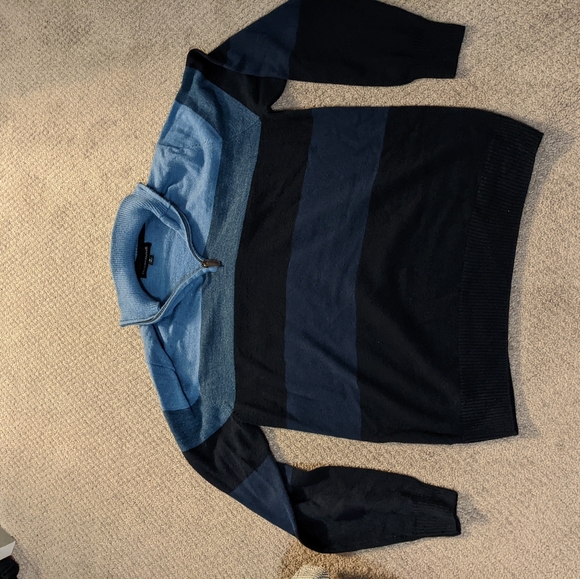 Sweaters and Sweatshirts - Picture 5 of 13